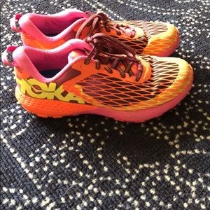 Hoka Speed Instinct Running shoes